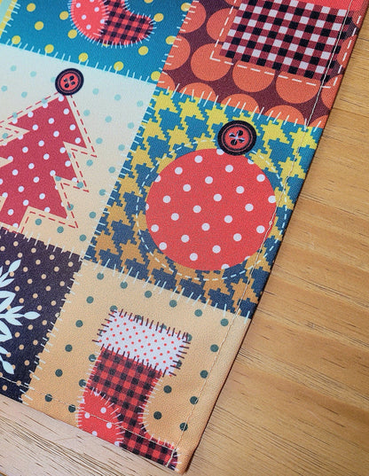 Set of 4 Christmas Patchwork Placemats 17" by 13" - Green