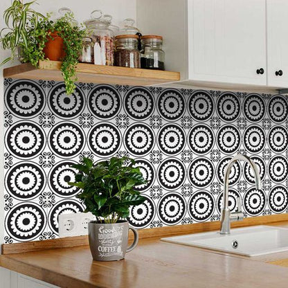 Circle pattern Black and White Tile Stickers for home decoration Model - BKW4-1
