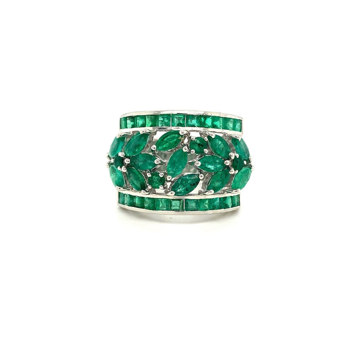 Emerald Ring in .925 Sterling Silver