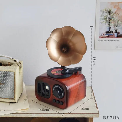 Classic Retro Gramophone